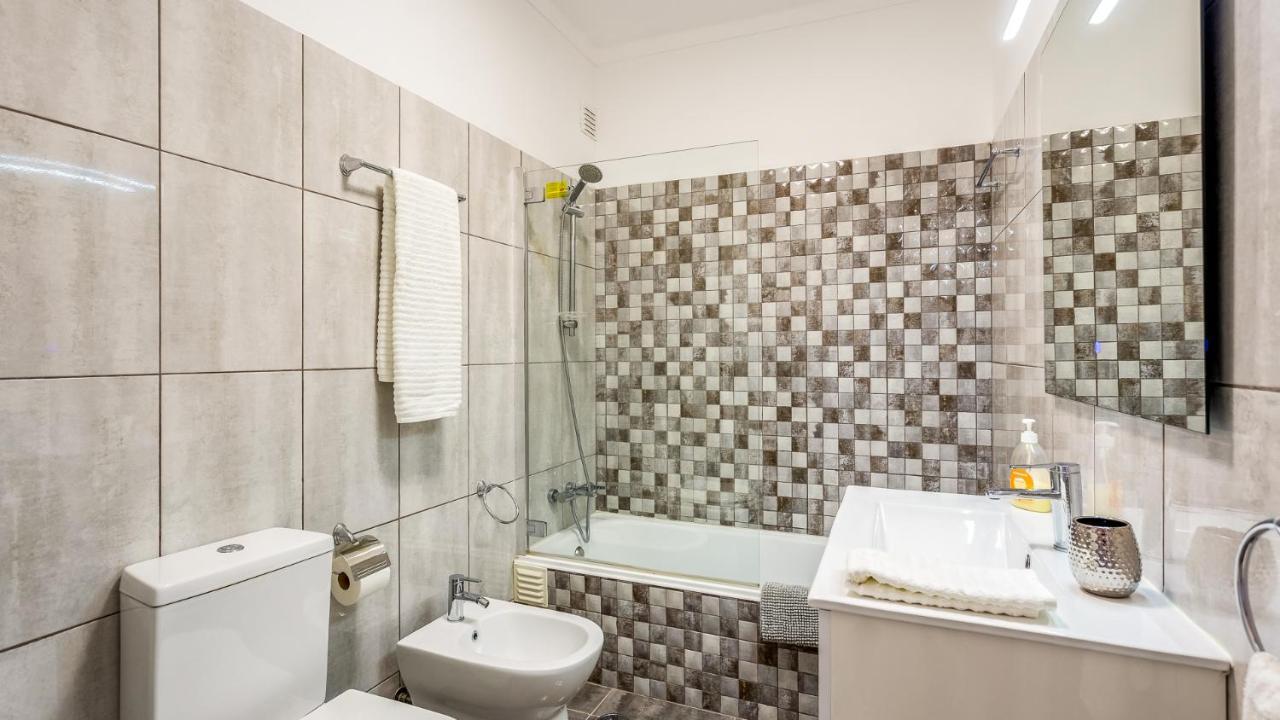 Sea Feeling Apartment In Tavira By Lovelystay Kültér fotó